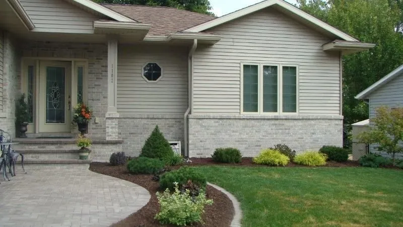 Affordable yard maintenance in Mason City, IA - Jackson Landscape