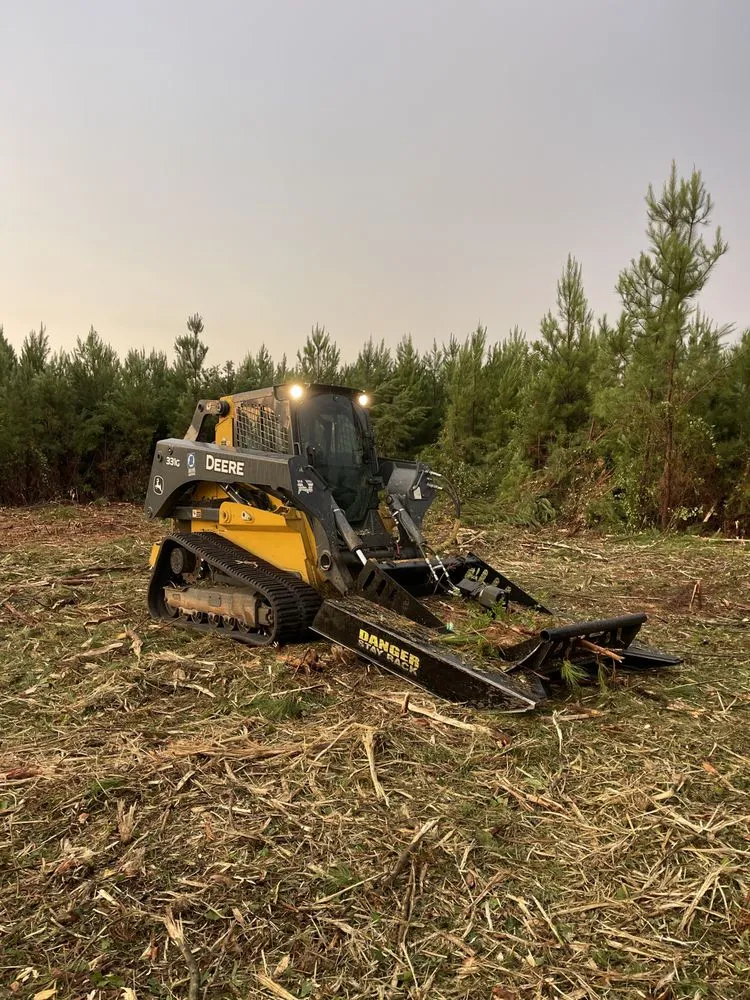 Reliable lawn mowing service experts serving Loris, SC - Jackson Lawn Maintenance & Fertilization