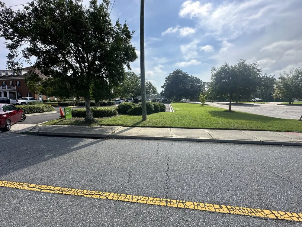 Trusted lawn care service for beautiful yards across Valdosta, GA - Jackson Mobile Detailing & More