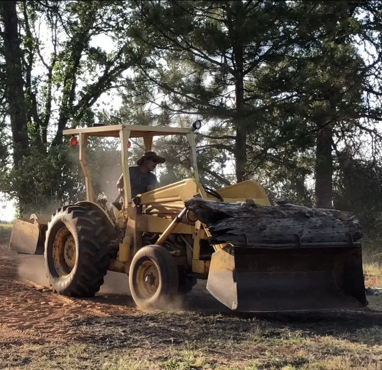 Expert lawn mowing service experts serving Mariposa, CA - Jackson Tractor Services