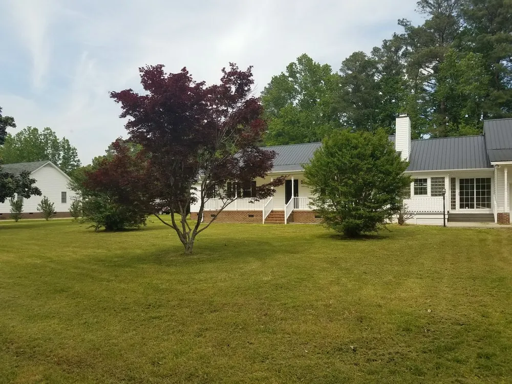 Trusted lawn mowing service in Elm City, NC - Jackson's Lawn Care