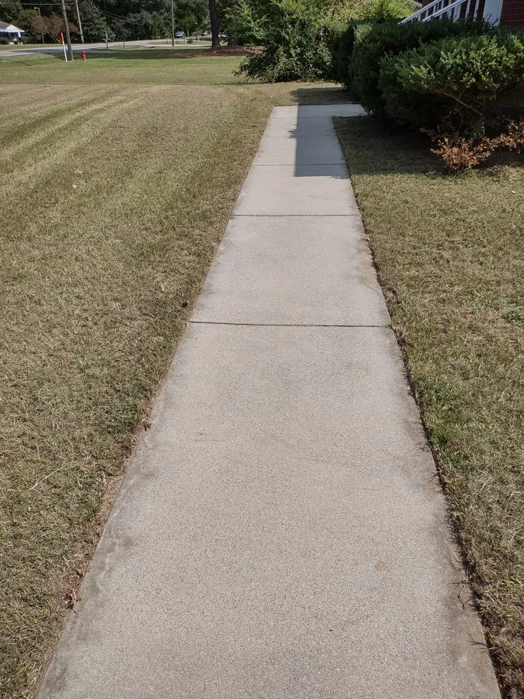 Custom garden landscaping experts serving Tarboro, NC - Jackson's Lawn Care