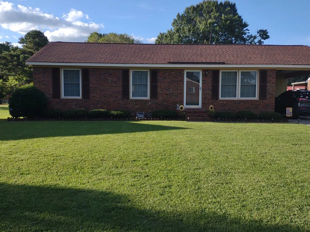 Affordable lawn mowing service experts serving Tarboro, NC - Jackson's Lawn Care