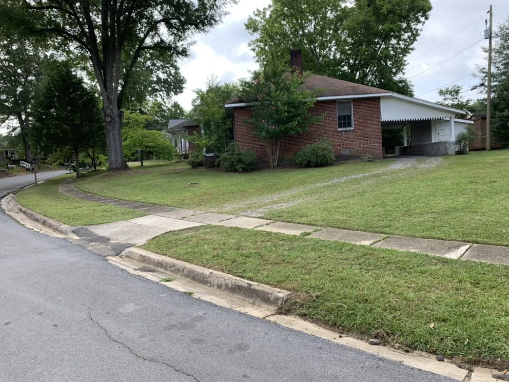 Reliable lawn mowing service near you in Rome, GA by Jacob Slaughter