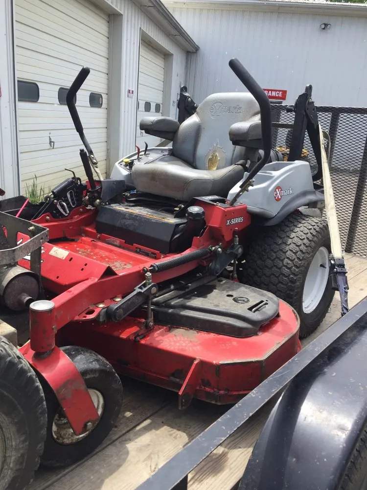 Reliable yard cleanup service in Clintondale, NY - Jacobini Lawn & Snow Service
