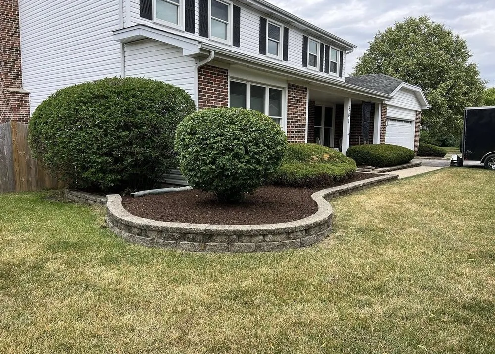 Local garden landscaping with custom design in Elgin, IL by Jacob’s Landscape