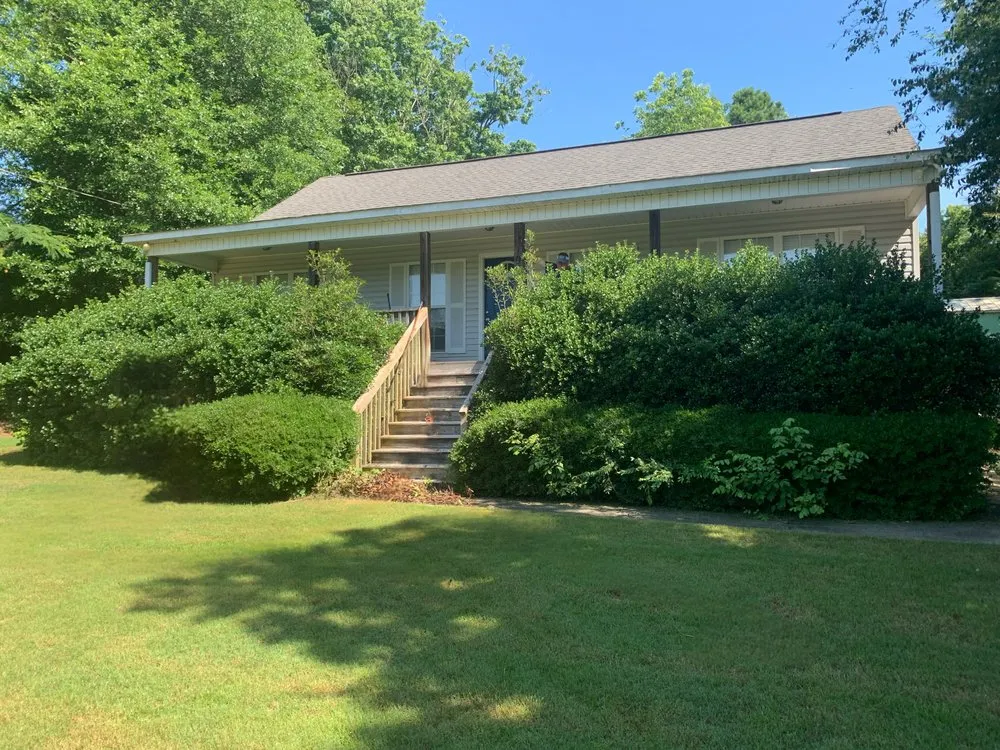 Custom garden landscaping experts serving Birmingham, AL - Jacob’s Landscaping And Debris Removal