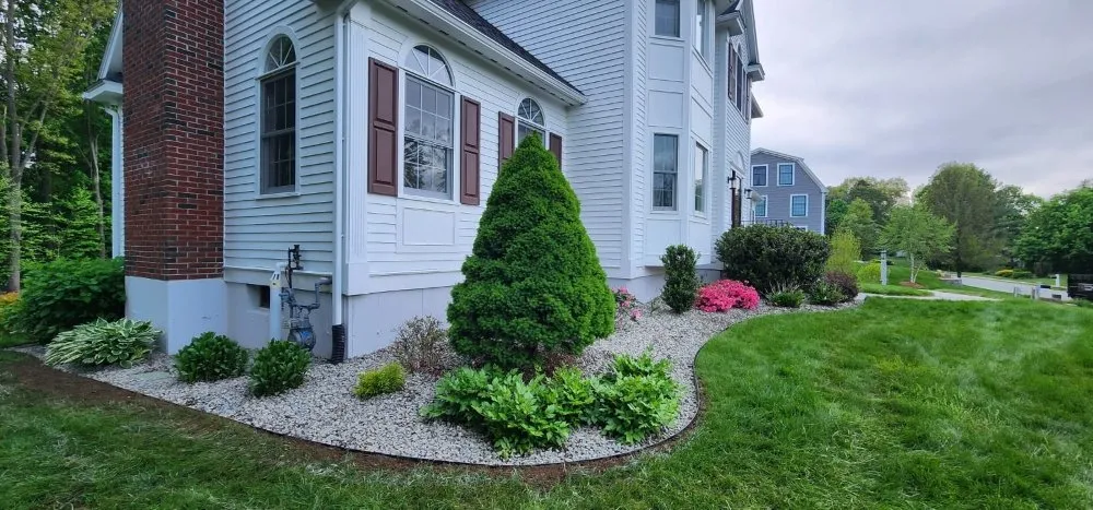Reliable yard cleanup service for beautiful yards in Ipswich, MA by Jacob's Landscaping