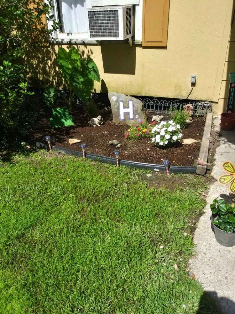 Reliable garden landscaping near you in Denham Springs, LA by Jacob's lawn care