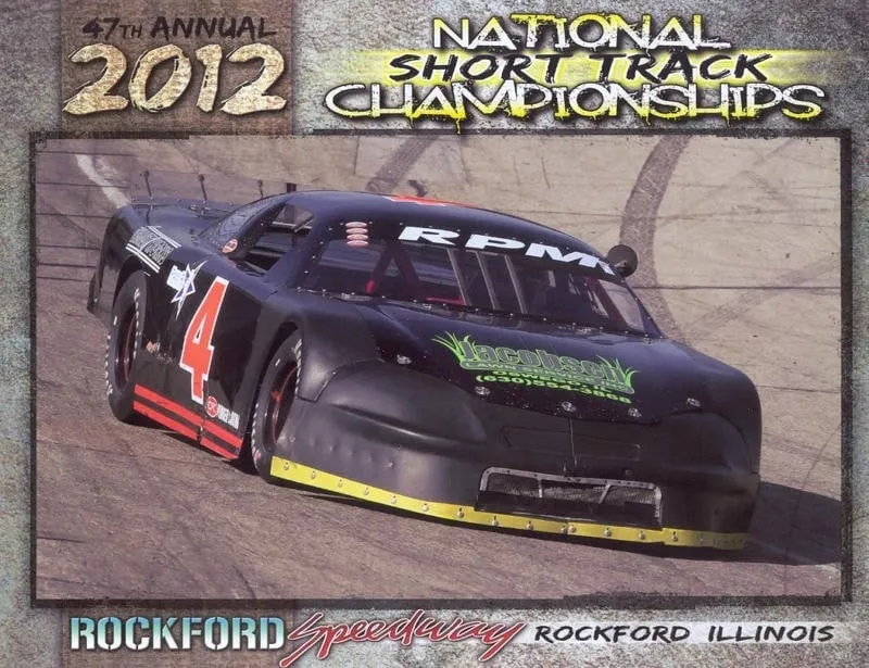 Top-rated landscape installation for homes in Oswego, IL by Jacobsen Lawn Service