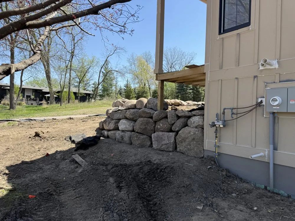 Local landscaping services experts serving Hutchinson, MN - Jacobson Landscaping