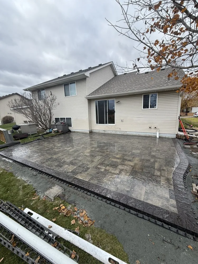 Expert garden landscaping for homes in Hutchinson, MN by Jacobson Landscaping