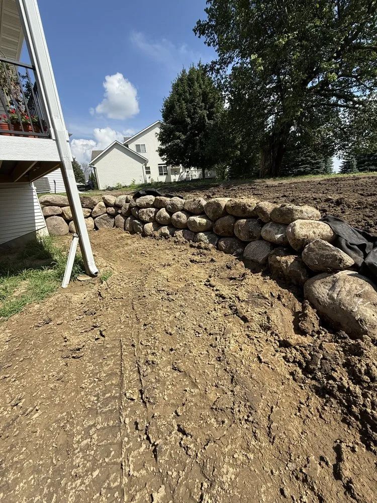 Expert yard cleanup service experts serving Hutchinson, MN - Jacobson Landscaping