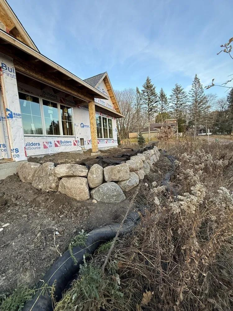 Custom garden landscaping in Hutchinson, MN by Jacobson Landscaping