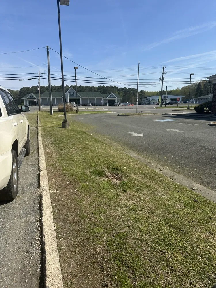 Professional outdoor landscaping in Kilmarnock, VA - Jacobson’s Lawn Care