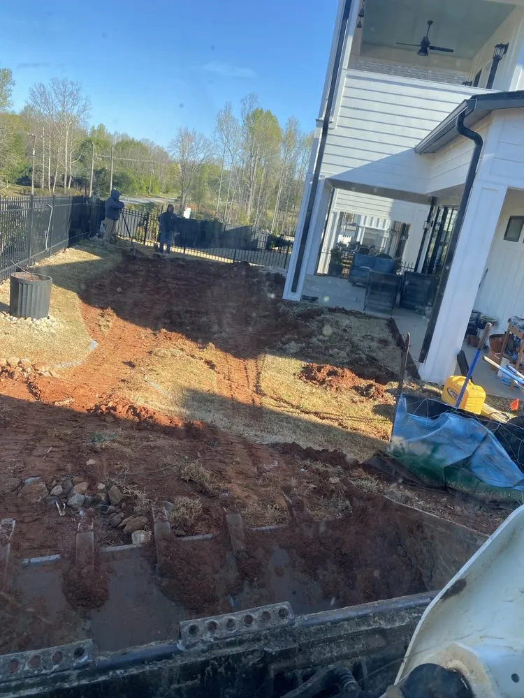 Professional yard maintenance for beautiful yards in Pelzer, SC by Jacome Family Landscaping