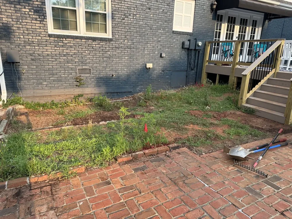 Local residential landscaping experts serving Pelzer, SC - Jacome Family Landscaping