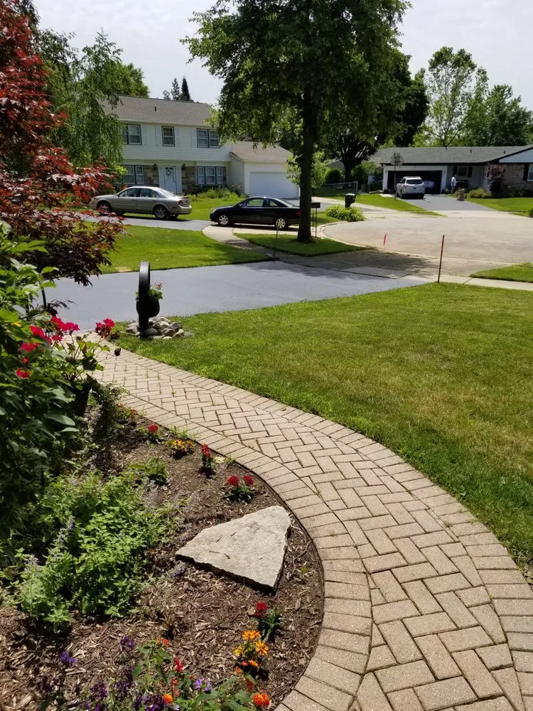 Top-rated lawn care service experts serving Waukegan, IL - Jad Sealcoating & Landscaping