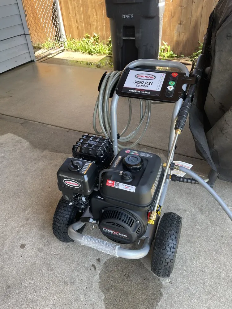 Custom lawn care service near you across Arkansas City, KS - Jade Home Solutions