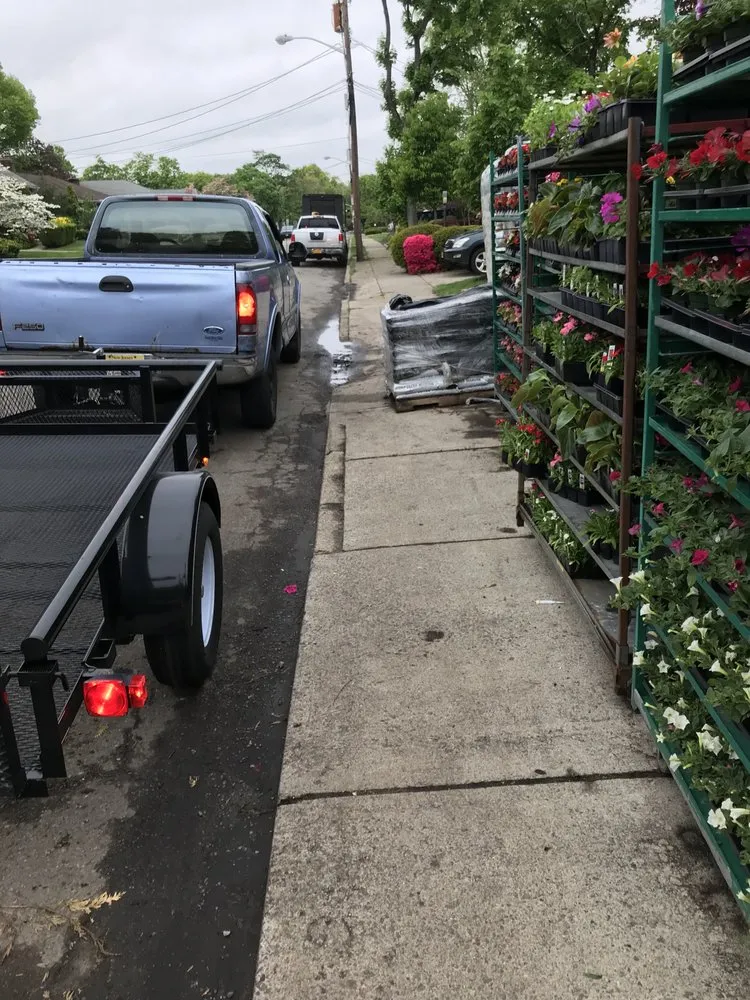 Affordable yard maintenance in Elmwood Park, NJ - Jaferi All Service