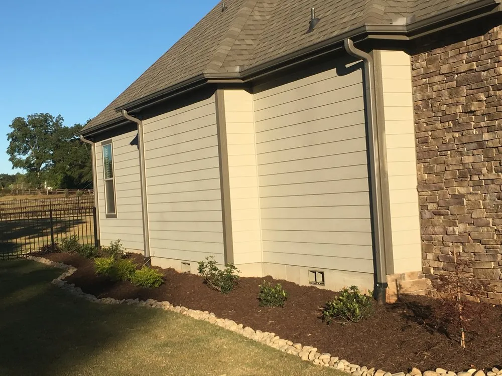 Custom lawn care service for homes in Inman, SC by Jags Lawn Service