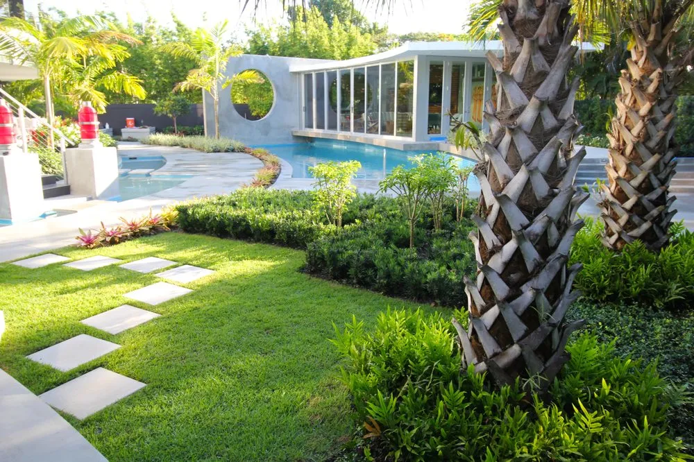 Professional garden landscaping in Boca Raton, FL - Jaguar Garden Designs