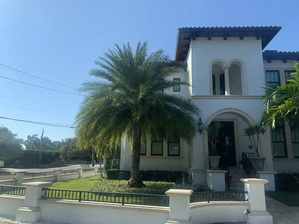 Custom landscaping services in Tampa, FL by Jaimes Uribe Landscaping