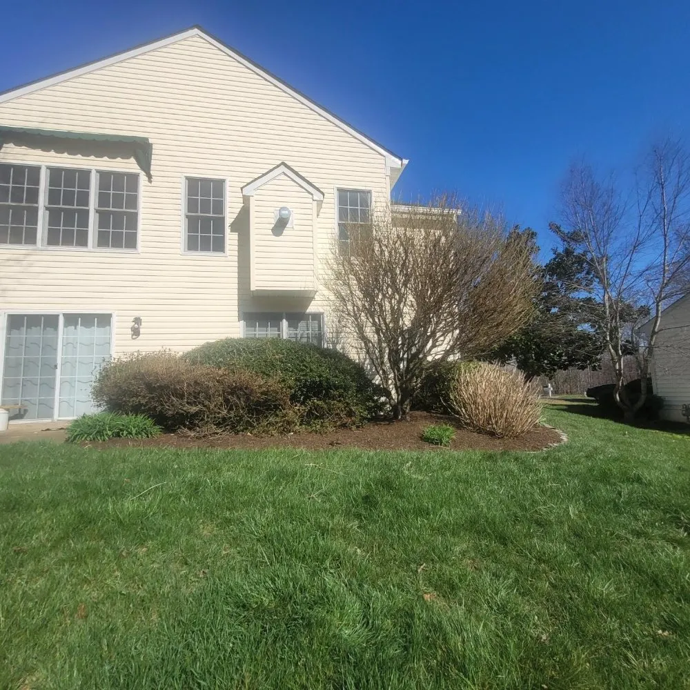 Custom landscaping services for homes in Fredericksburg, VA by Jai's Dancescaping