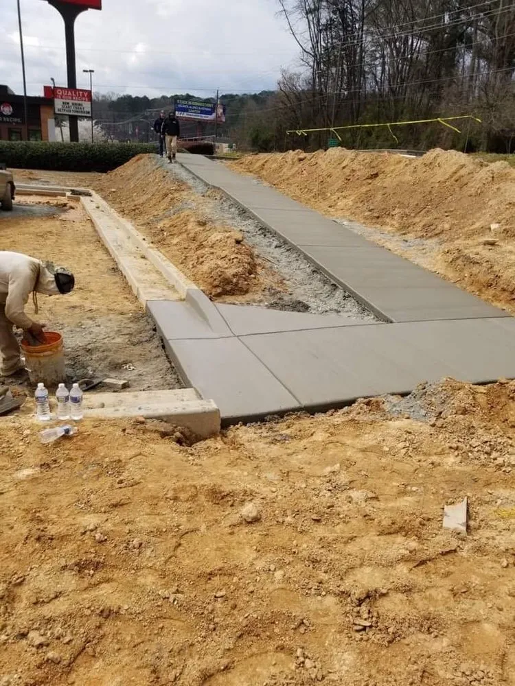 Professional lawn mowing service in Acworth, GA - Jaj Concrete & Landscaping