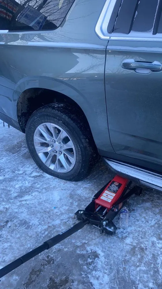 Trusted outdoor landscaping in Chicago, IL - Jak Global Rapid Emergency Roadside