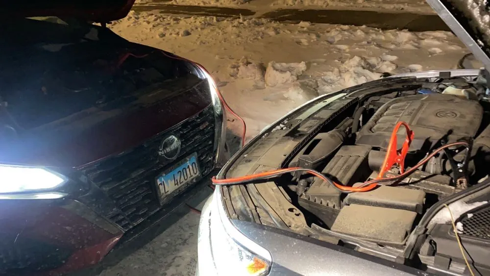 Expert yard maintenance in Chicago, IL by Jak Global Rapid Emergency Roadside