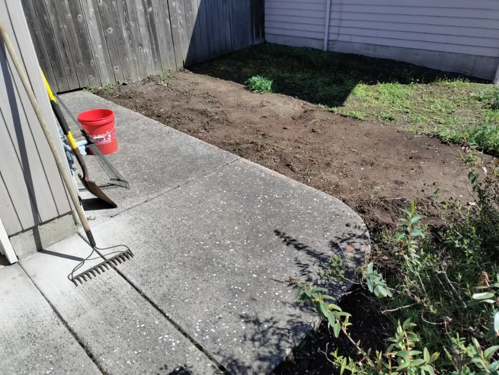 Affordable residential landscaping in Springfield, OR by Jake & Brothers Landscape Maintenance
