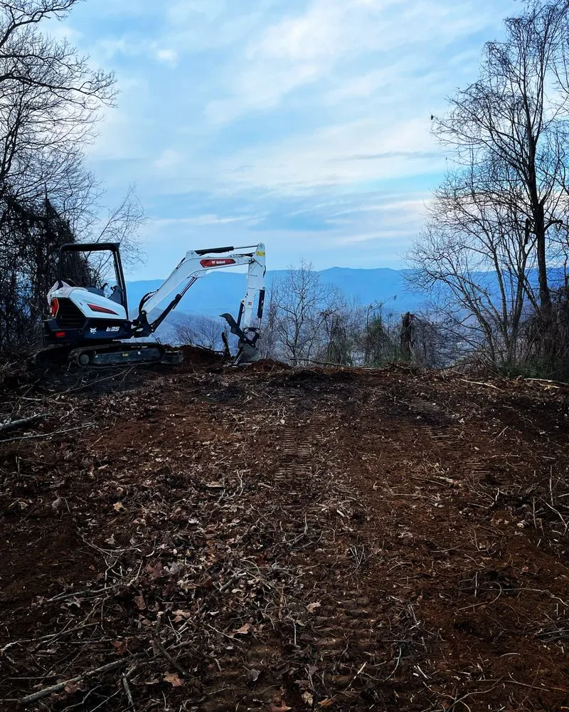 Custom yard maintenance in Bryson City, NC - Jake Buchanan Landscaping