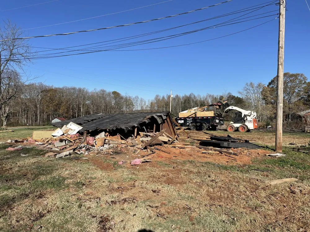 Professional lawn care service with custom design in Statesville, NC by Jakes contractors