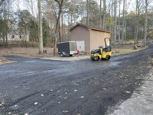 Jakes contractors Logo