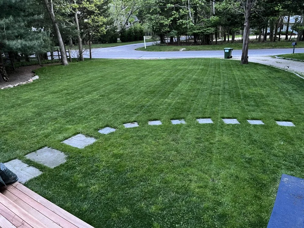 Reliable lawn care service experts serving Hampton Bays, NY - Jake’s irrigation landscaping &Maintenance
