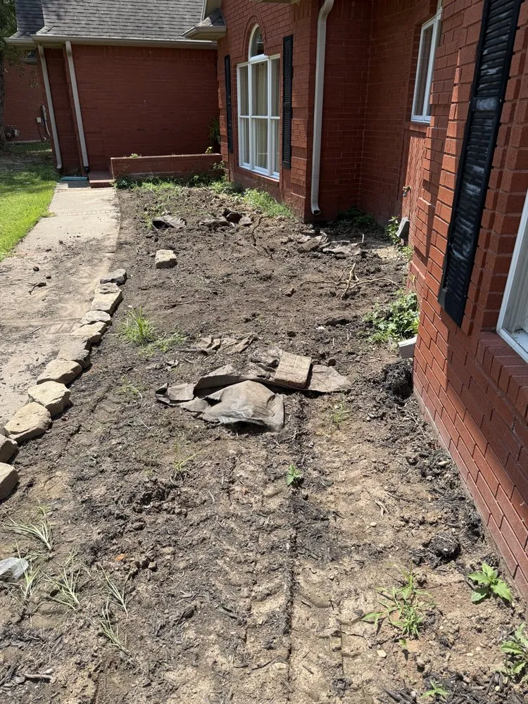 Trusted yard maintenance experts serving Fayetteville, AR - Jake's Landscaping and Staining