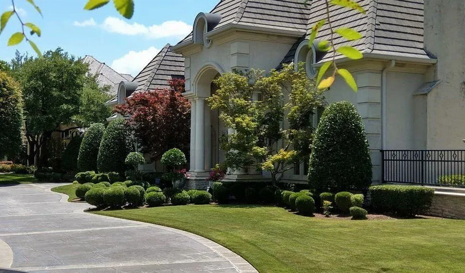 Top-rated landscaping services in Fort Worth, TX by Jake's Lawn Care