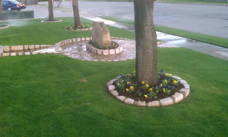 Custom lawn mowing service in Fort Worth, TX by Jake's Lawn Care