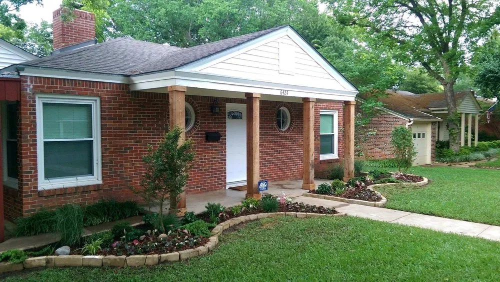 Custom garden landscaping experts serving Fort Worth, TX - Jake's Lawn Care