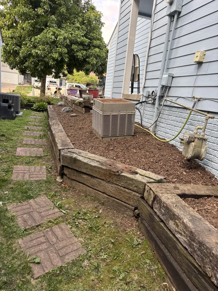 Affordable landscape installation experts serving Waukee, IA - Jake’s Outdoors