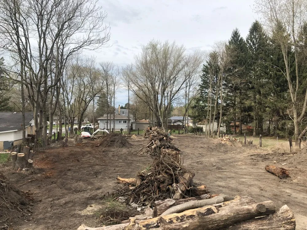 Local lawn care service near you in Lake Station, IN by Jakes Removal Services