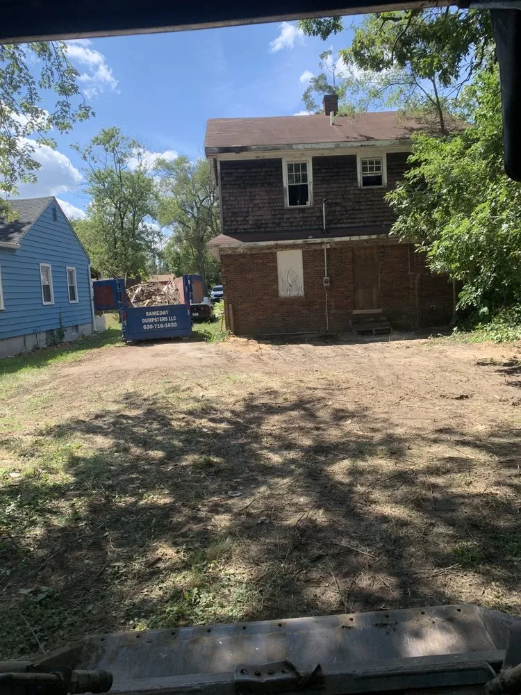 Trusted yard maintenance for year-round maintenance in Lake Station, IN by Jakes Removal Services