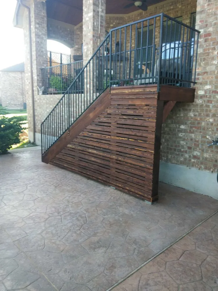 Professional outdoor landscaping experts serving Kyle, TX - Jake's Superior Lawn & Landscape