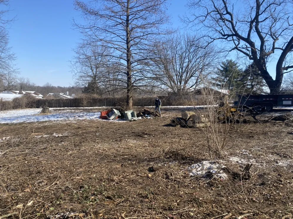 Professional lawn mowing service in St. Louis, MO by Jakes trash and hauling services