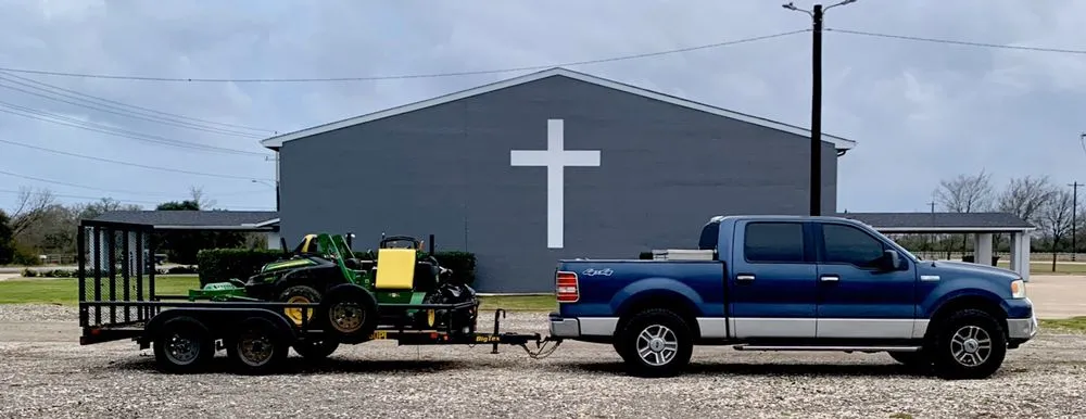 Custom yard maintenance with custom design in Bryan, TX by J.ALB Lawn & Outdoor