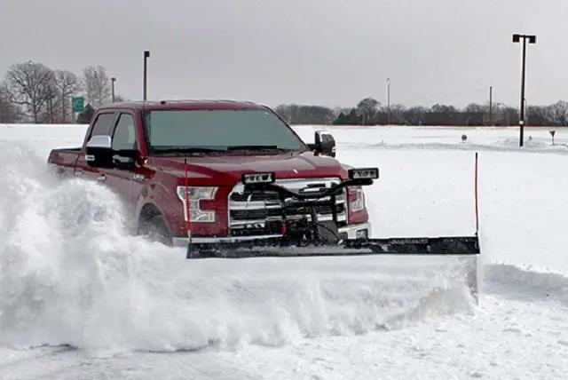 Local yard cleanup service experts serving Ypsilanti, MI - Jamac Enterprises