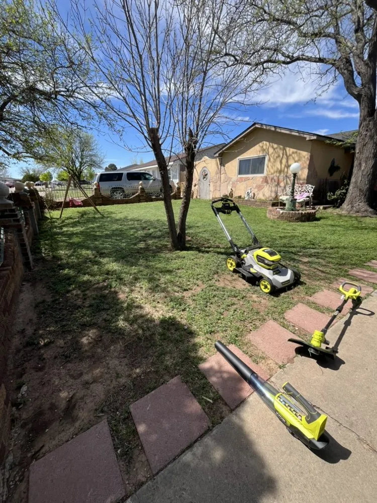 Reliable yard cleanup service for beautiful yards across Amarillo, TX - Jamals Lawn Mowing
