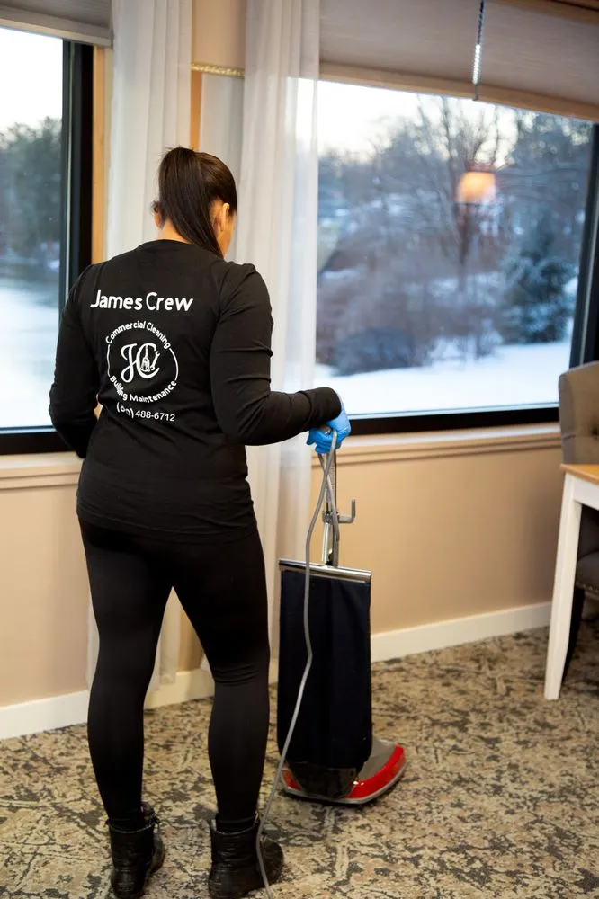 Reliable outdoor landscaping in Hartford, CT - James Crew