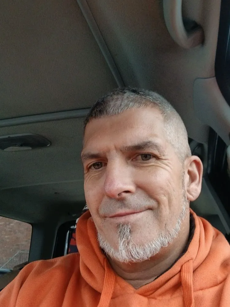 Reliable lawn care service in Indianapolis, IN - James Dean Mowing